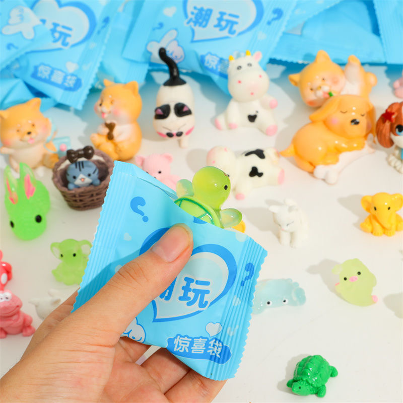 40 Pieces/Set Random Cartoon B - огляд і ціна Home Security Packages